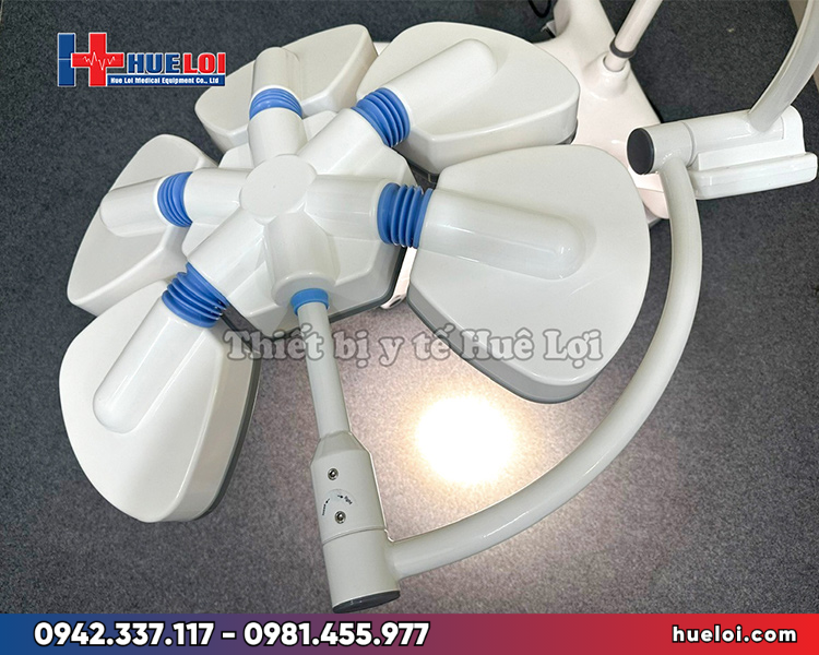 Đèn LED phẫu thuật di động 5 cánh — 180.000 lux, bóng OSRAM Đức